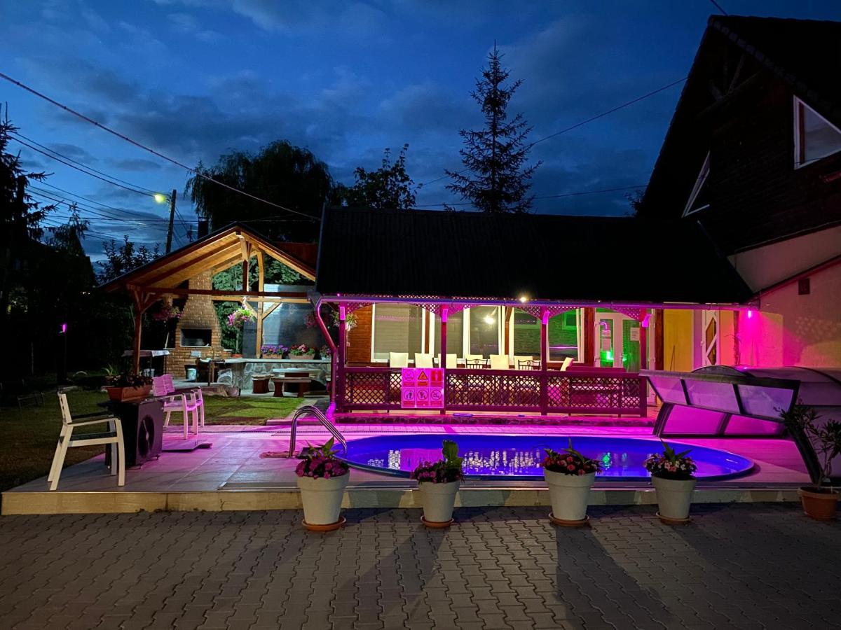 Vila Eszter Hotel Sovata Eksteriør billede