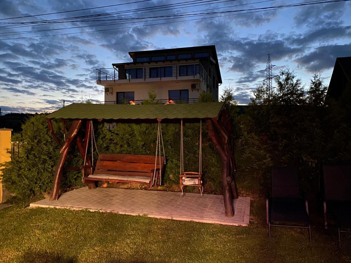 Vila Eszter Hotel Sovata Eksteriør billede